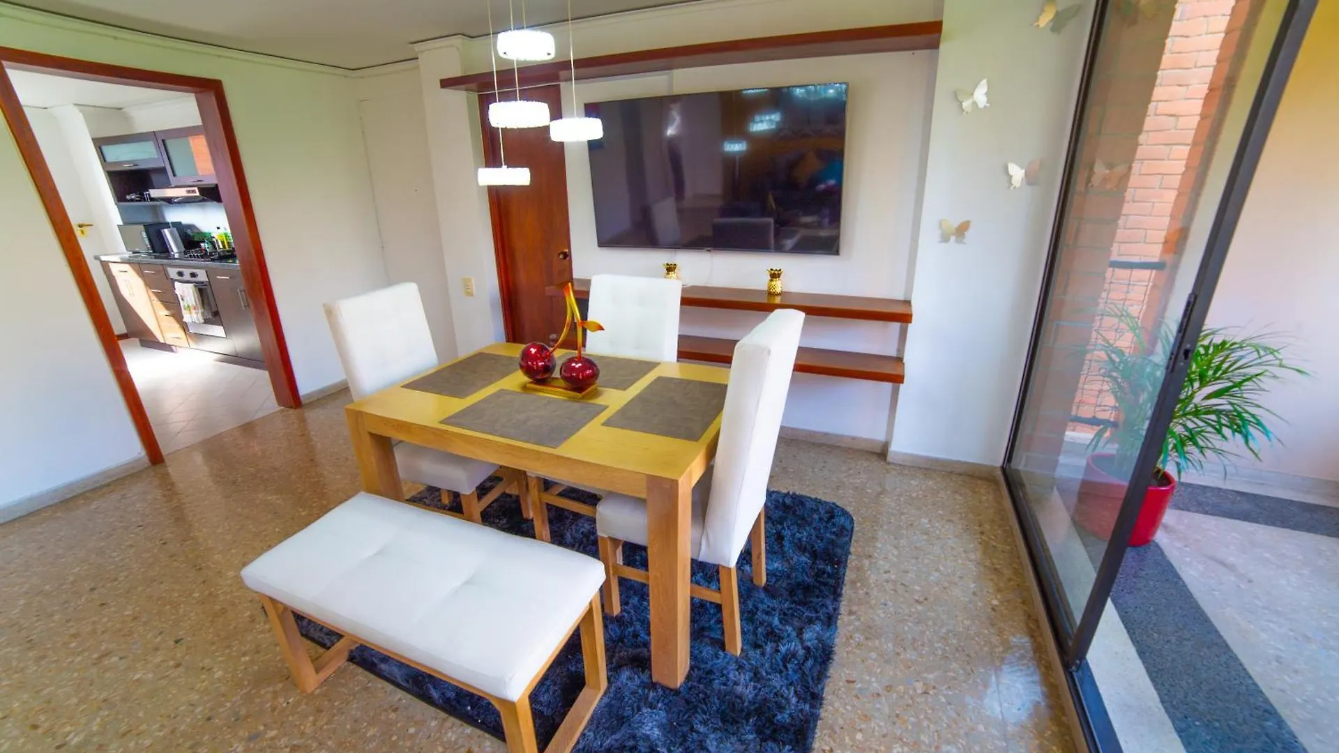 Apartamento Top Floor Apt W/Balcony In El Poblado Medellín