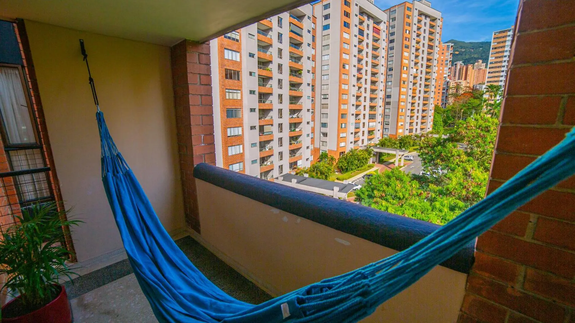 Apartamento Top Floor Apt W/Balcony In El Poblado Medellín Colômbia