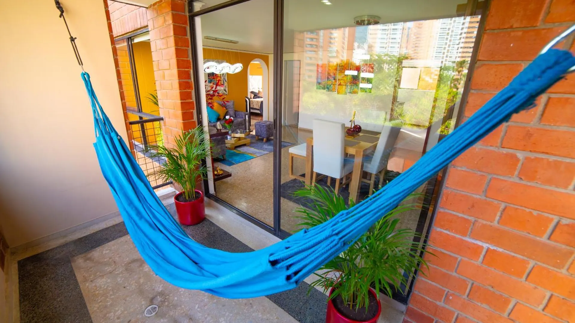 Apartamento Top Floor Apt W/Balcony In El Poblado Medellín