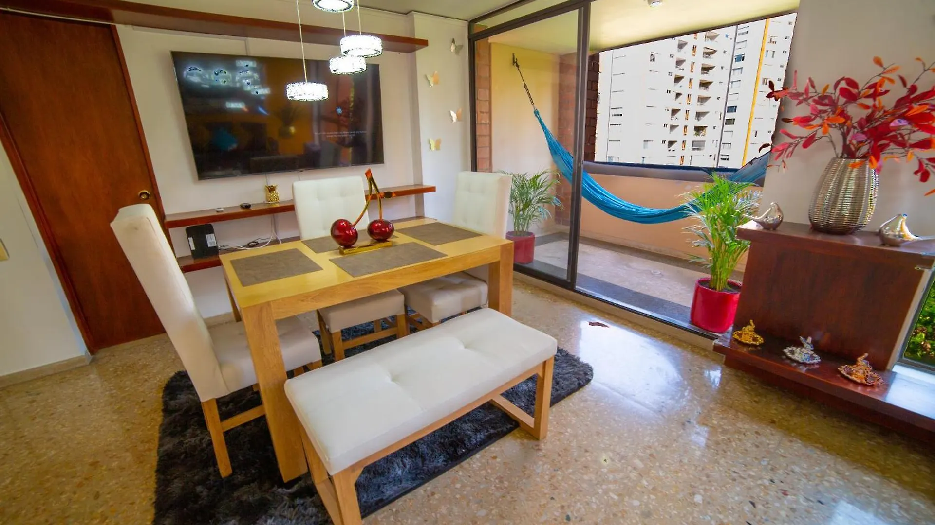 Apartamento Top Floor Apt W/Balcony In El Poblado Medellín