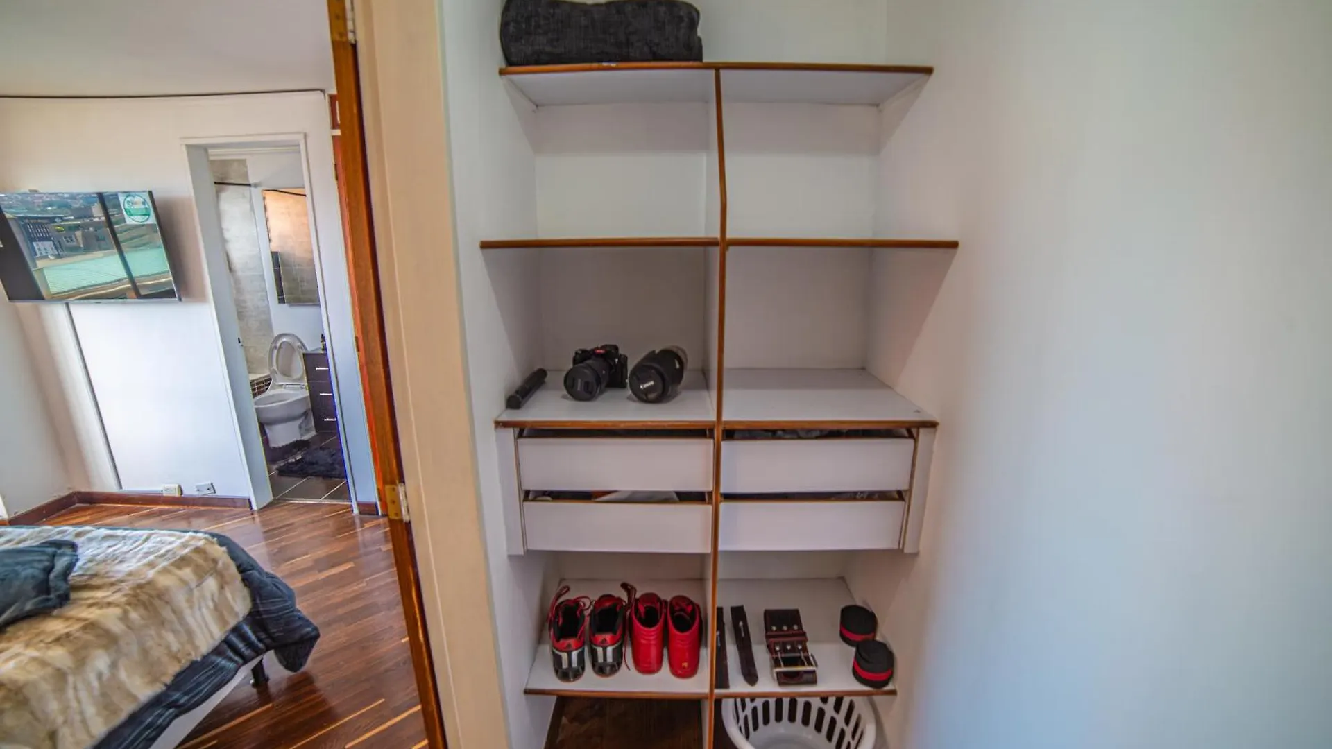 Top Floor Apt W/Balcony In El Poblado Медельин Апартаменты